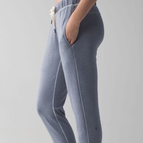 Lululemon 💎 - Picture 3 of 12